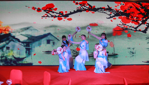 大禹漢光2018年“同心同行，共創(chuàng)未來”主題年會圓滿成功