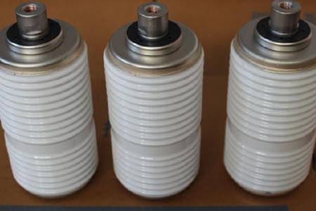 影響真空開關(guān)管價格的因素有哪些？